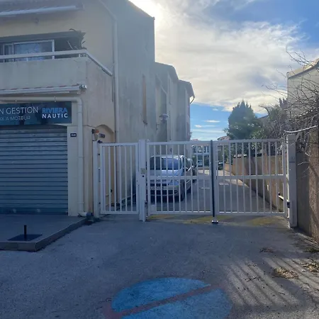 Mezzanine Vue Mer,pres Du Port *